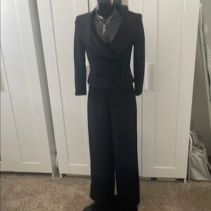Elegant Black Women's 3 Piece cocktail suit
